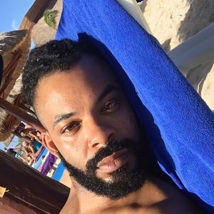 Meet your Posher, Darrin